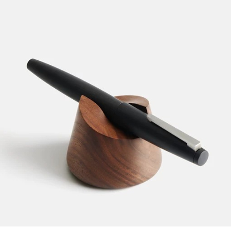 Wooden Fountain Pen Desk Stand Holder - クルミ材ペンホルダースタンド ディップペン用 万年筆置き デスクオーガナイザー デスクアクセサリー オフィス