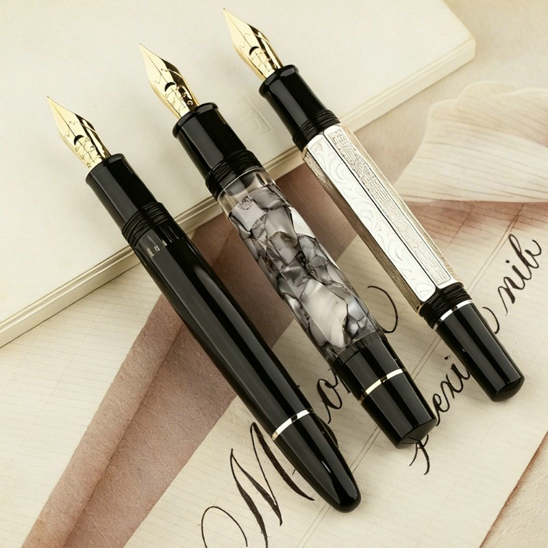 プレミアム マジョン ウルトラ エラスティック ベンダブル  - Fountain Pen Calligraphy Flex Nib のレビューと価格