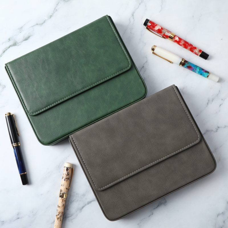 高級PUレザー万年筆ケース、取り外し可能なトレイ付き、多容量 - Leather Fountain Pen Case 3 Slots Pouch のレビューと価格