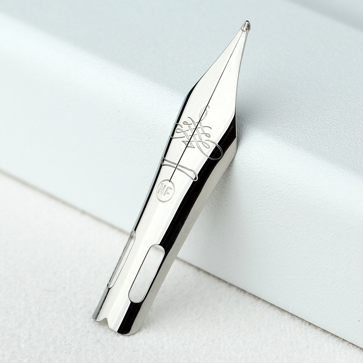 MAJOHN NO.6 ソフトフレックス ロングナイフ型 替 - Fountain Pen Calligraphy Flex Nib のレビューと価格